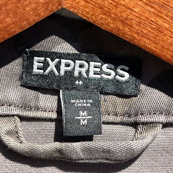 EUC EXPRESS CAMO MILITARY UTILITY CARGO JACKET GREEN BLACK Size Medium - Picture 3 of 8